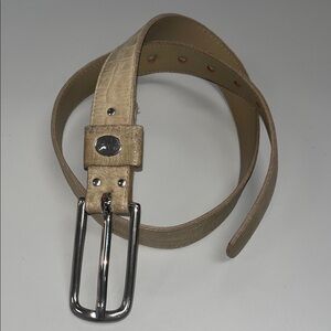 Accessories by Pearl Tan Leather Belt w/ Polished Silver Buckle size small